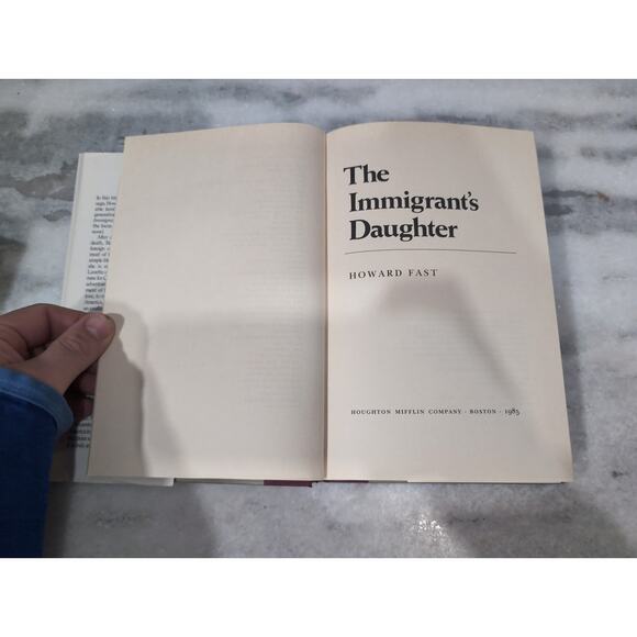 Howard Fast Lavette Family Bundle: The Immigrant's Daughter & The Establishment - Picture 8 of 9